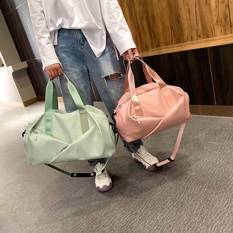 Женская спортивная сумка большой вместимости с отделением для влажных/сухих вещей - Идеально подходит для коротких поездок и повседневных занятий спортом