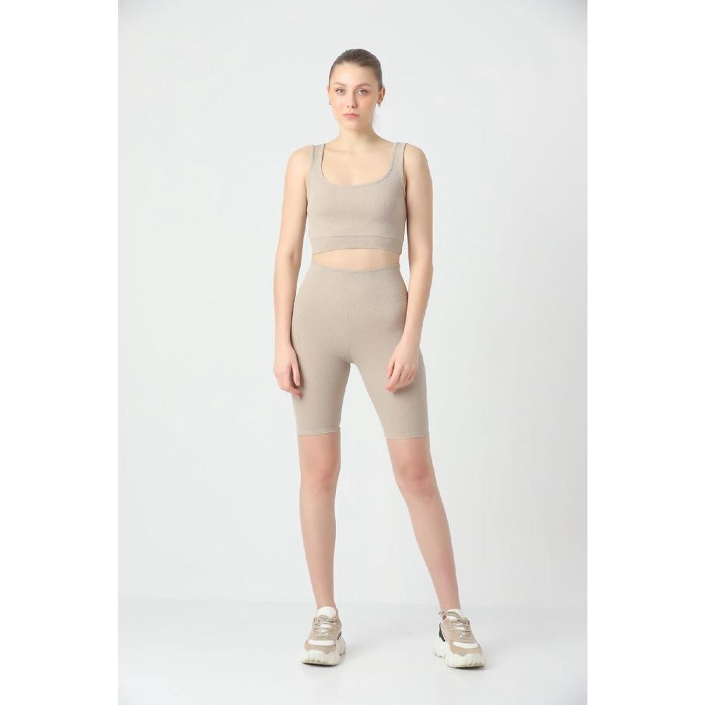 Black Comfortable Flexible Ribbed Sports Bra - Biker Tights Set