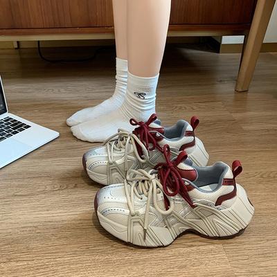 Женские осенние новые повседневные спортивные туфли на толстой подошве с разноцветными ремешками, немного увеличивающие рост