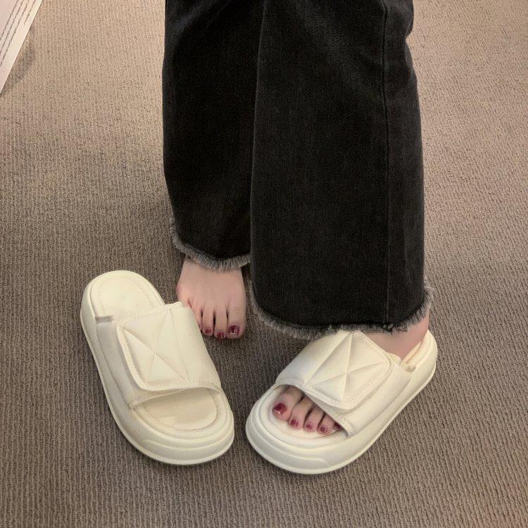 Платформа muffin cool тапочки женская летняя одежда 2025 новые повседневные пляжные сандалии мода липучка одно слово перетаскивание