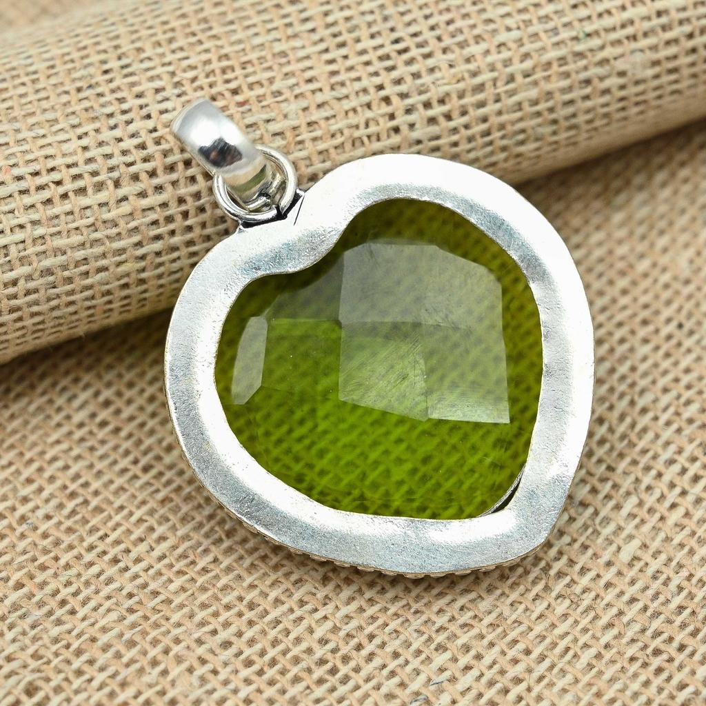 Чудесный Перидот Драгоценный Камень Стерлингового Серебра 925 Ювелирные Изделия Кулон Ручной Работы Античный Подарок Для Нее