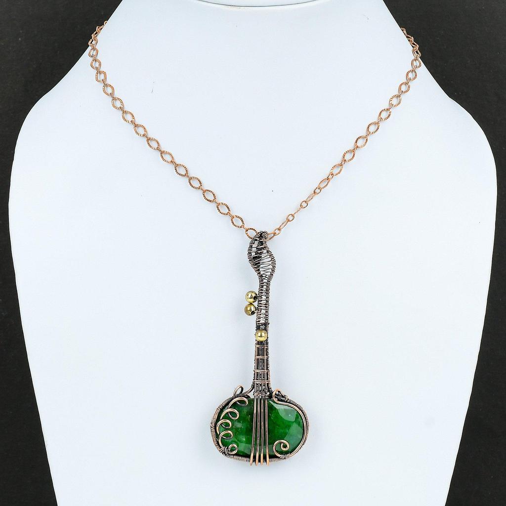 Замбийский изумрудный медный кулон, обернутый проволокой, изумрудная гитара, ювелирное изделие ручной работы, кулон в виде музыкального инструмента, подарок для мамы, ювелирные изделия из драгоценных камней
