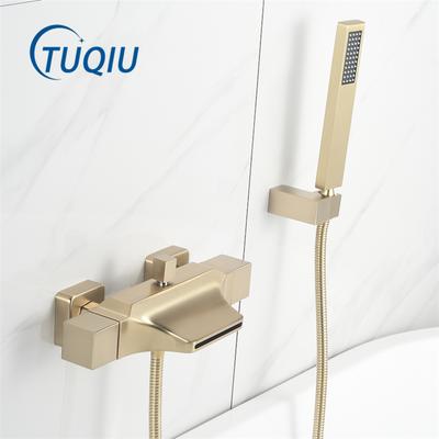 Tuqiu Матовый золотой комплект для душа для ванны, настенный золотой водопадный смеситель для ванны, смеситель для холодной и горячей воды и душа из латуни