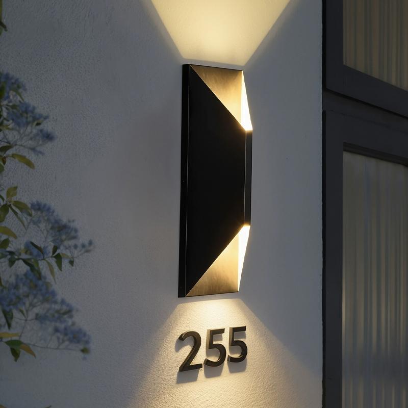 Modern IP65 Waterproof LED Wall Light for Outdoor Garden Stainless Steel Decorative Lighting Square Plastic Lampshade