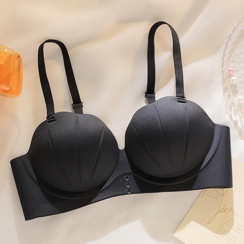 Traceless one-piece underwear, women's small breasts are large and comfortable, no steel rings, double breasts, anti-sagging comic bra cover