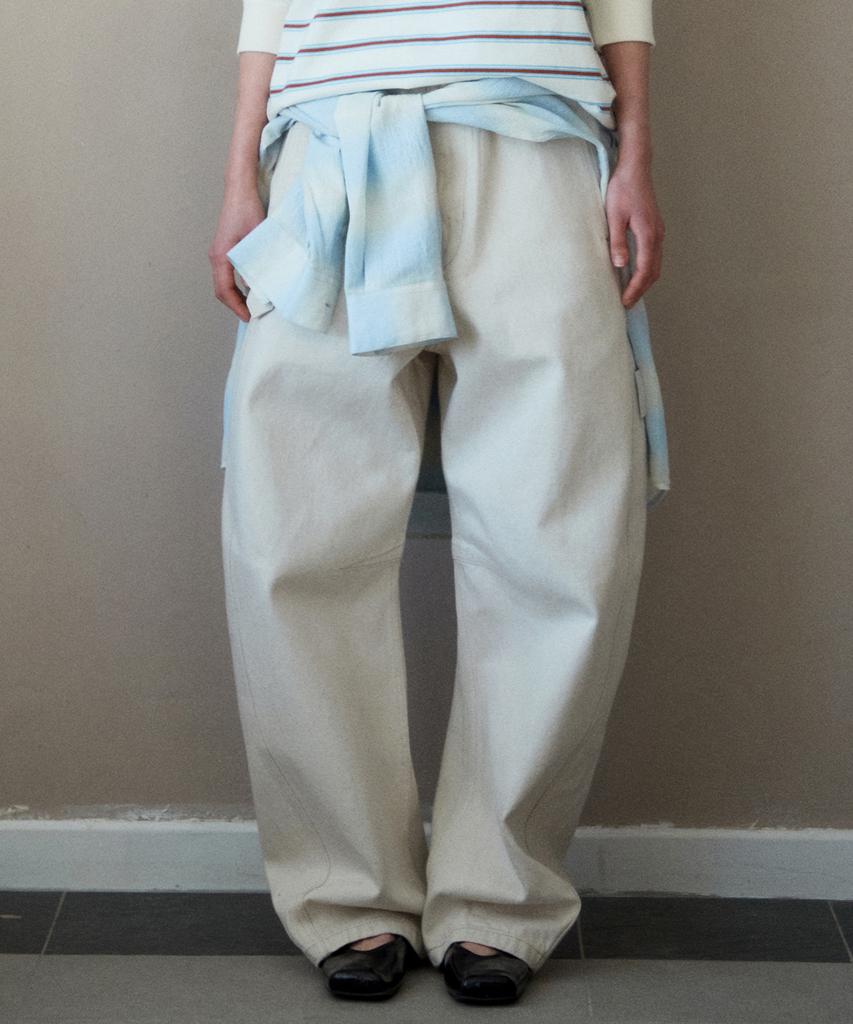 DTHIRTYONE Belted Wide Curve Denim Pants (Ivory)