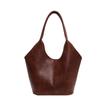 Portable Retro Premium Sense Large Capacity Bucket Women's Bag 2024 Autumn Trend Fashion Commuter Shoulder Bag