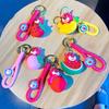 Очаровательный мультяшный брелок в виде клубничного медвежонка, креативный шарм для сумки, подарок на все случаи жизни