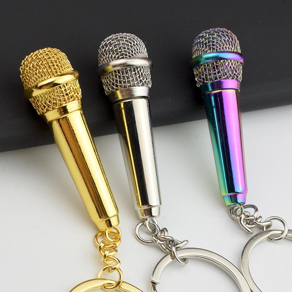 Microphone Pendant Keychain Simulation Mic Shaped Keyring Fashionable Bag Charm Stylish Accessory for Music Lovers