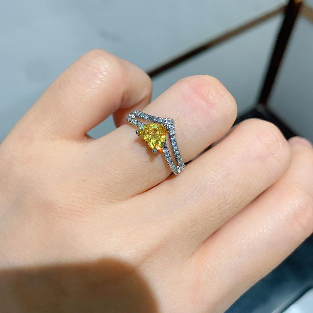 Ювелирные изделия микро-закрепка имитация розового бриллианта желтого бриллианта кольцо женское легкая роскошь мода имитация драгоценного камня кольцо