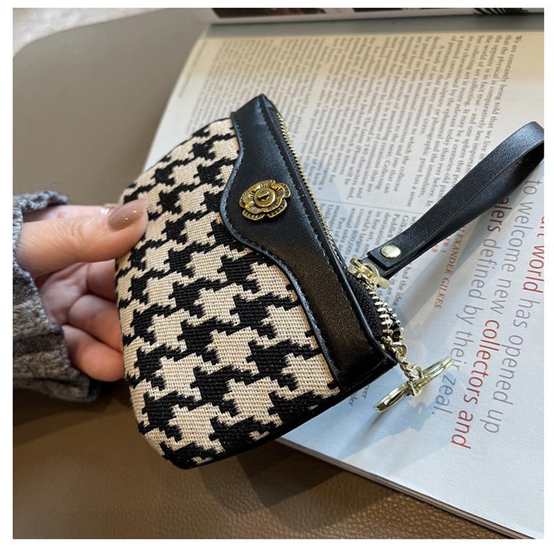 Новинка 2024 года, кошелек для монет с вышивкой «гусиные лапки», винтажный маленький кошелек с цветочным замком и брелоком, холщовый кожаный держатель для карт