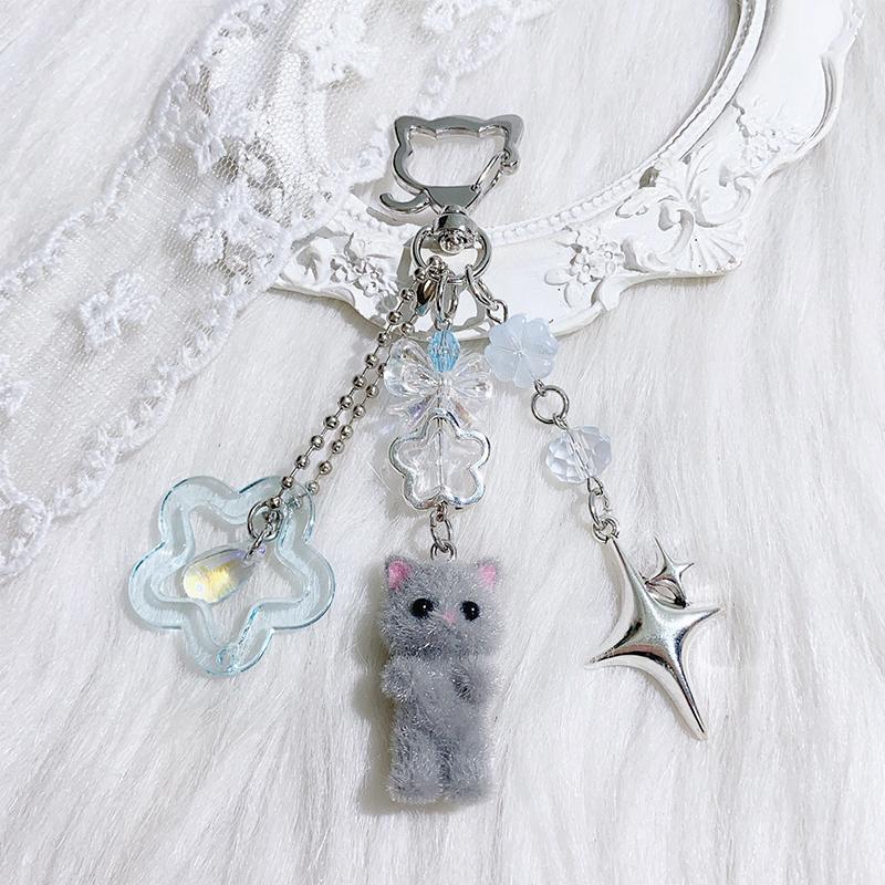 Creative Cute Flocked Kitten Strawberry Pendant Keychain Sweet Animal Keyring Backpack Decoration Accessories Best Friend Gifts