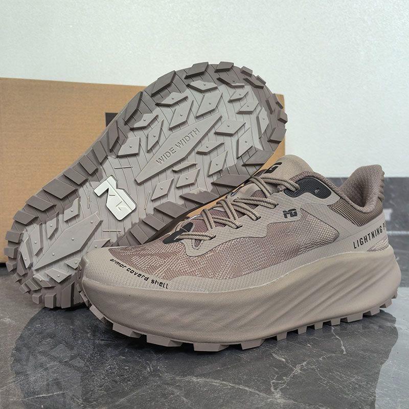 Classic Brand Comfortable Thick Soled Wide Footed Off-road Running Shoe Top Quality Anti Slip Walking Jogging Shoe Running Shoe