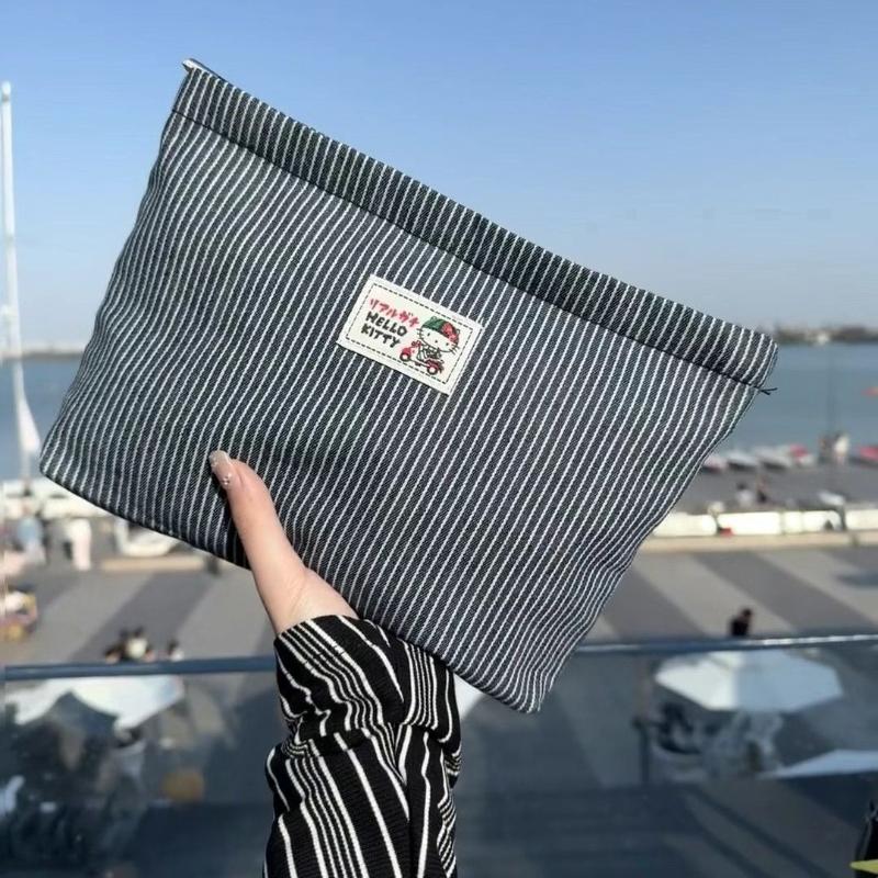 Полосатая джинсовая ткань Сумка для макияжа Женская Ins Большая вместимость Сумка для хранения Портативная Дорожная сумка для хранения Сумка для туалетных принадлежностей Милый мультяшный Многофункциональная косметичка