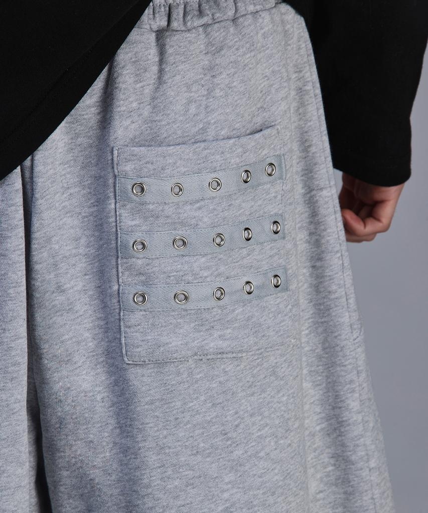 SCALLYWAG Back Pocket Eyelet Sweatpants [Grey]