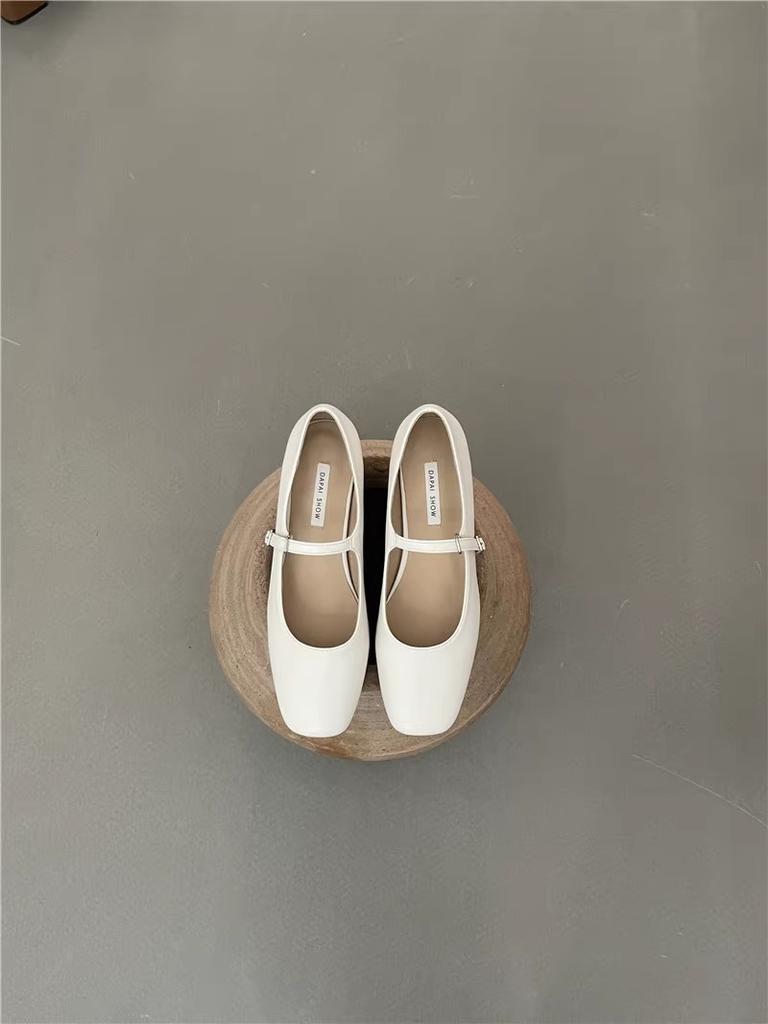 Французские серебряные туфли Мэри Джейн женские туфли темперамент толстый каблук квадратный нос светлый рот с одинарными туфлями