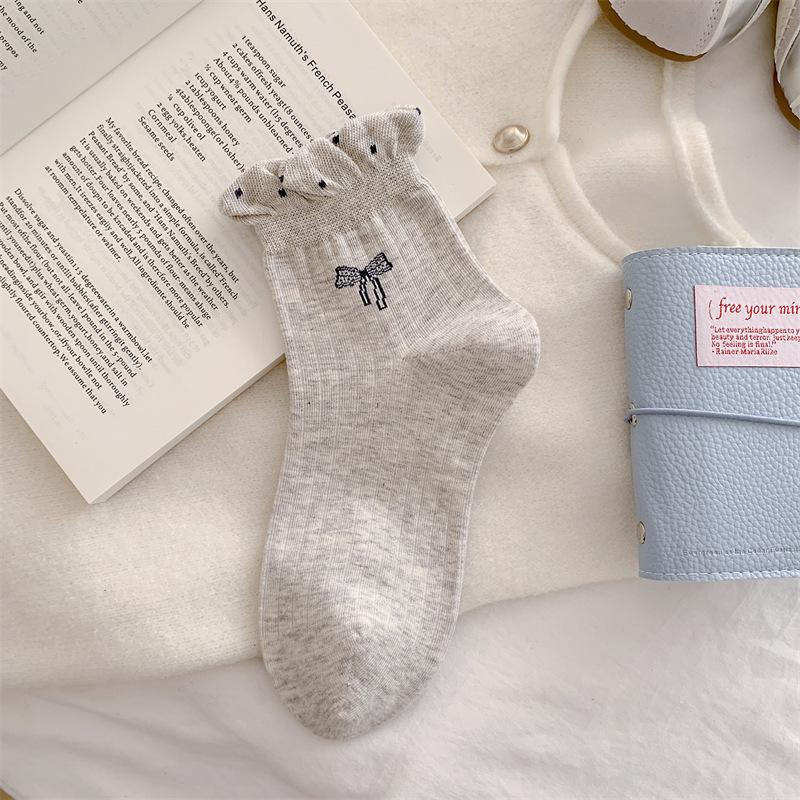 Women's Polka Dot Bowknot Ankle Socks - Thin, Non-slip Cotton for Spring, Summer, Autumn