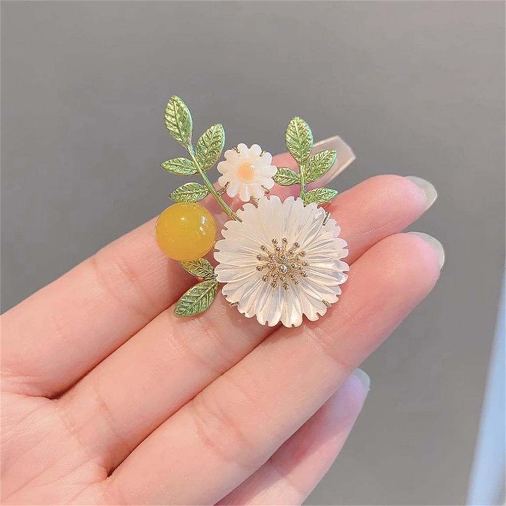 Rinhoo Elegant Daisy Flower Brooches For Women Fashion Sunflower Leaves Enamel Pins Floral Bouquet Badge Wedding Party Jewelry