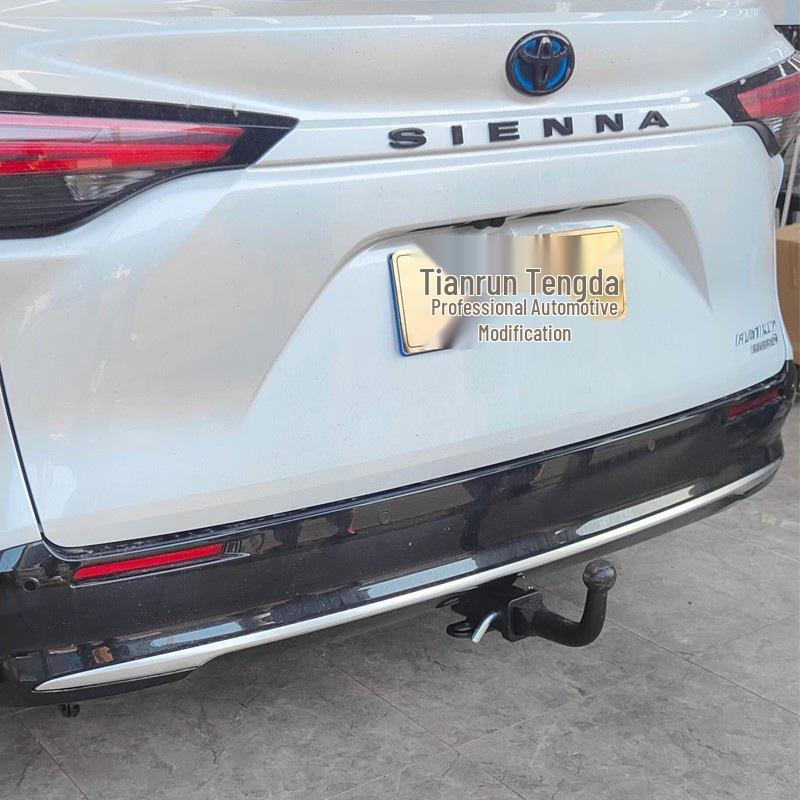 Domestic Sienna Trailer Hitch & Hook for Off-road, RV, and Towing Modifications