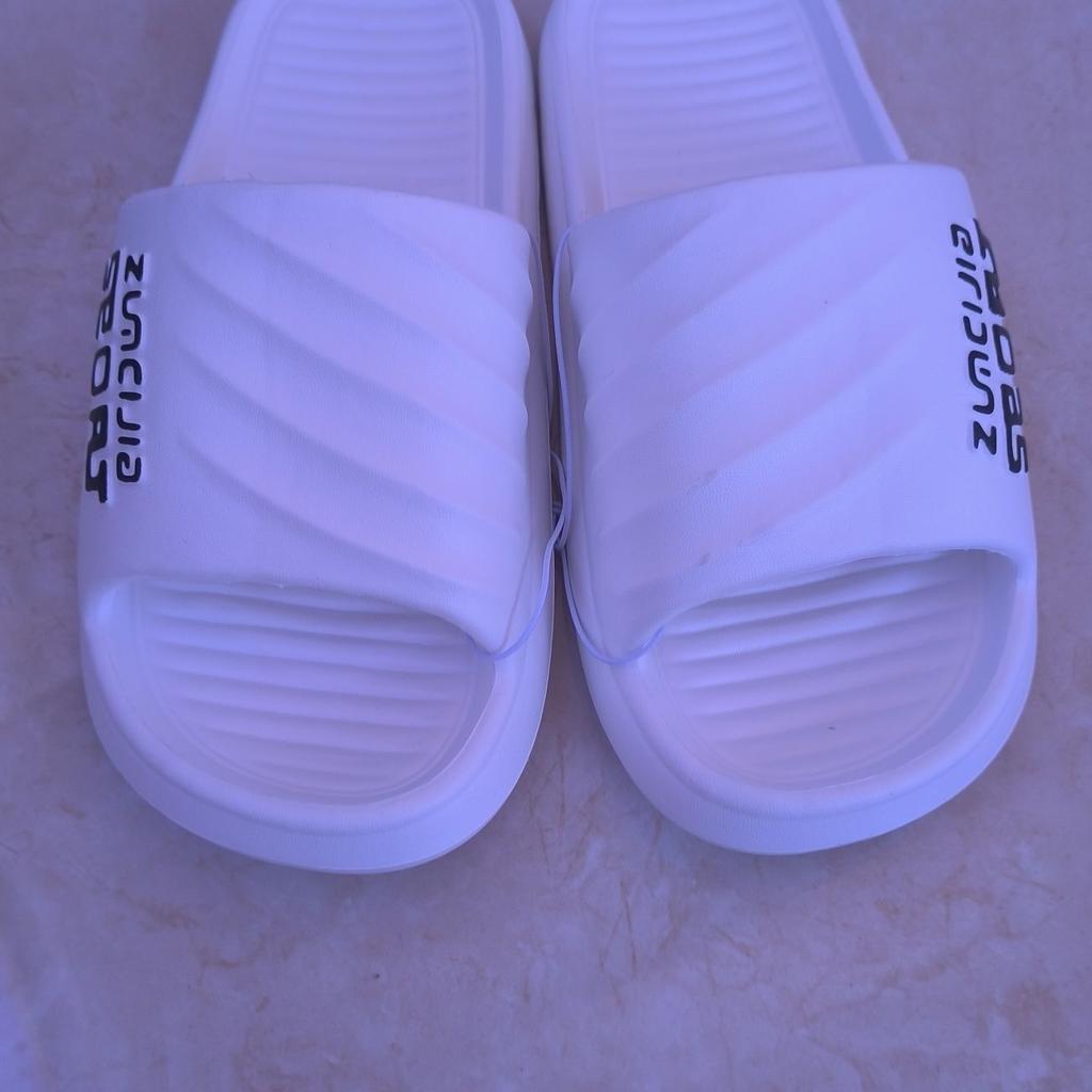 Женские летние тапочки EVA, легкие, для занятий спортом в помещении и на открытом воздухе, толстая подошва, нескользящие, удобные сандалии