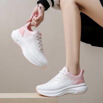 Женская обувь – Кроссовки