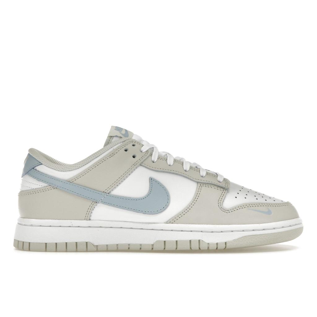 nike dunks light blue