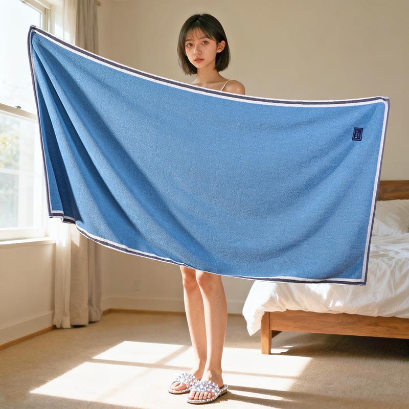 Luxury Yarn-Dyed Jacquard Cotton Bath Towel - Soft, Absorbent, Thick, and Large