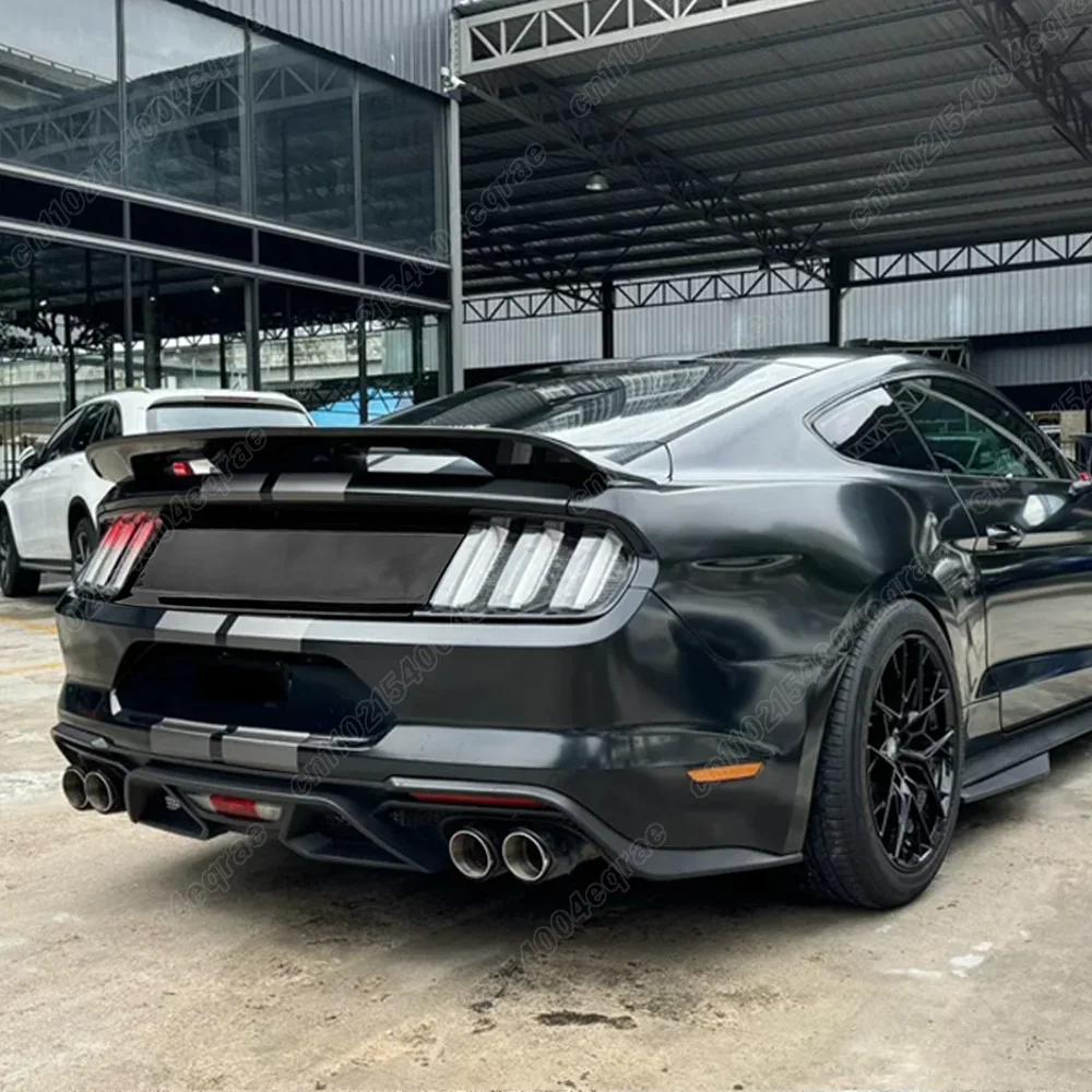 Для Ford Mustang Gt 2015 2016 2017 2018 2019 2020 2021 2022 2023 Настоящая Глянцевая Черная Панель Багажника Накладка Крышки Багажника Комплект Кузова