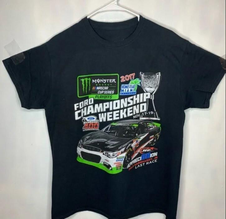 Men’s size Medium monster ford championship weekend T-shirt
