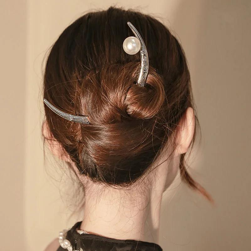 New Chinese Style Sine Moon Hairpin Women Half Moon Hair Sticks Metal Ponytail Coiffure Headdress Girls Jewelry Accessories