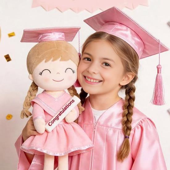 Плюшевая кукла на выпускной 2026 года с шапочкой и мантией Мягкая игрушка для детей 13 дюймов Памятный подарок для выпускников детского сада, дошкольного учреждения, начальной школы
