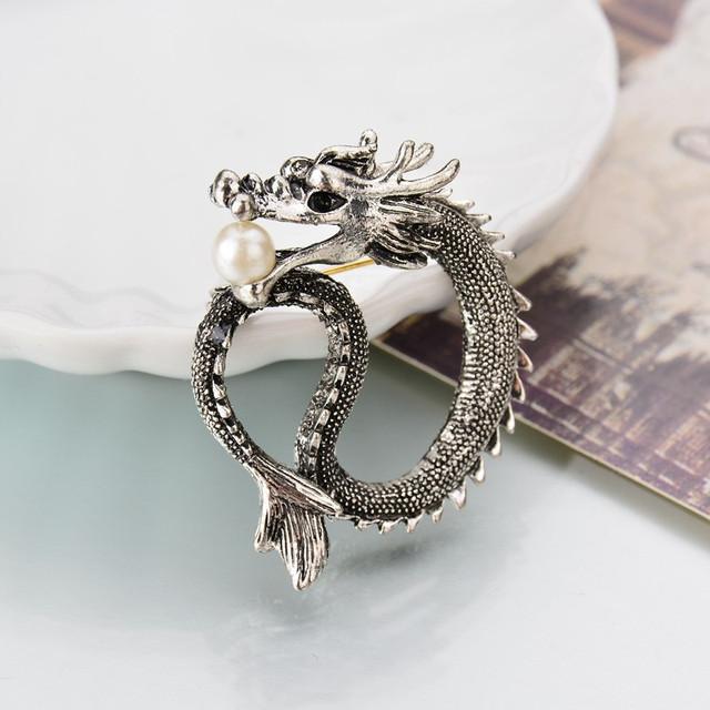 Значок на булавке в стиле ретро, ​​европейские и американские элитные мужские костюмы, винтажный значок, брошь, ювелирное изделие, брошь из тотема дракона из сплава