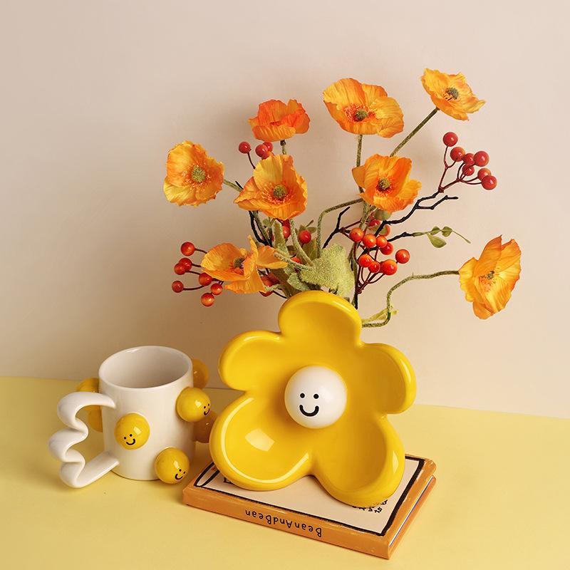 Милая улыбка Керамическая ваза Декор Элегантная гостиная Цветочная композиция Прихожая Домашнее украшение Мини-декор для стола