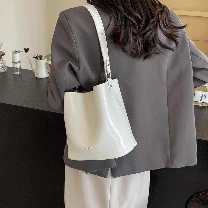 Сумка большой вместимости женская весна-лето новая модная дорожная ретро сумка-тоут подмышечная сумка на плечо