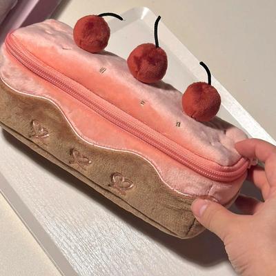 Милая плюшевая сумка для ручек Cherry Cake Изысканное хранилище Большая емкость