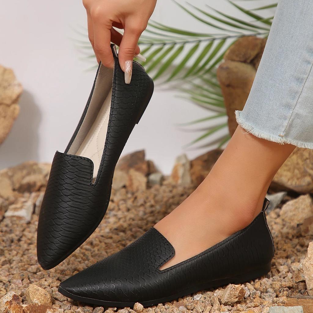 2025 Slip On Loafers Breathable Stretch Ballet Shallow Flats Women Soft Bottom Pointed Toe Boat Shoes Plus Size 43