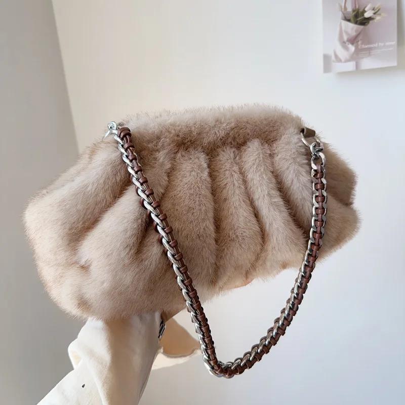 Fluffy Plush Dumpling Bag Faux Fur Bags for Women Handbags Faux Mink Fur Pouch Ruched Shoulder Bag Winter Warm Soft Cloud Clutch