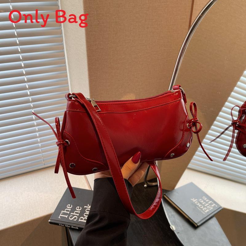 Trendy Urban Crossbody Bag With Soft Structure And Inner Phone Pocket For Women