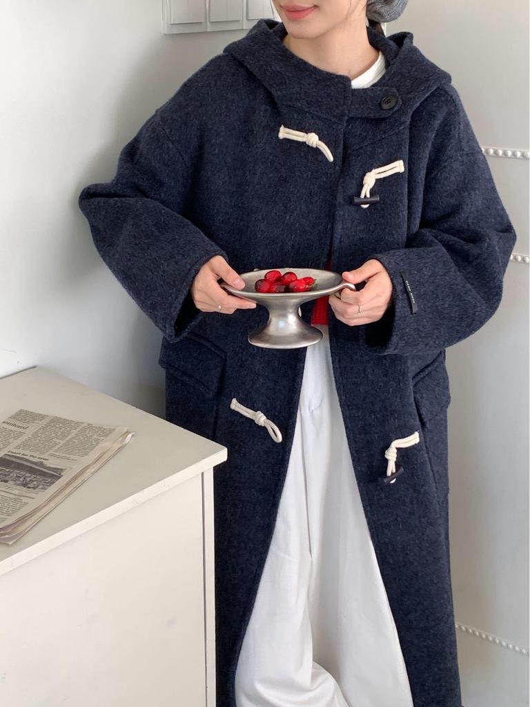 Пальто из шерсти с капюшоном в корейском стиле: Женское кашемировое пальто средней длины двустороннее с пуговицами-клевантами для стройного осеннего образа