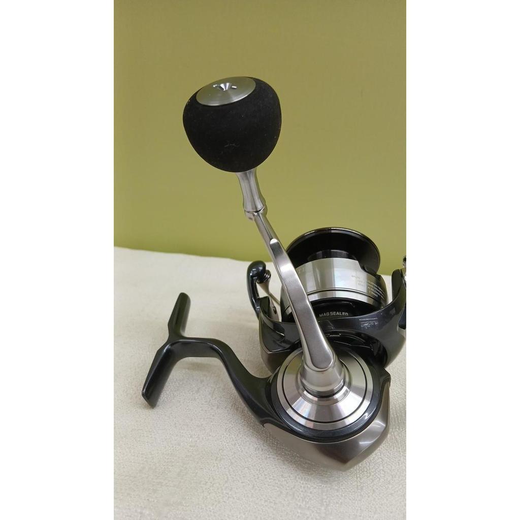 Used DAIWA 24 CELTATE LT5000D-CXH spinning reel
