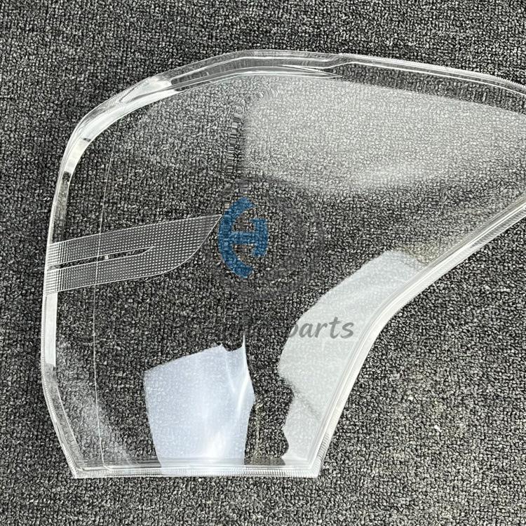 Накладка на задний фонарь для Subaru Forester 2013-2015