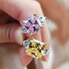 Благородное женское бриллиантовое кольцо S925 Silver High Carbon Diamond 5 Carat Square Poodle Yellow Powder Diamond Ring Impact Ring для женщин