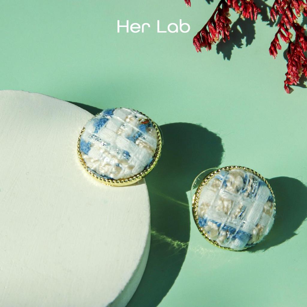 Her Lab | Круглые гипоаллергенные серьги-гвоздики с натуральным гальваническим камнем для женщин и девочек