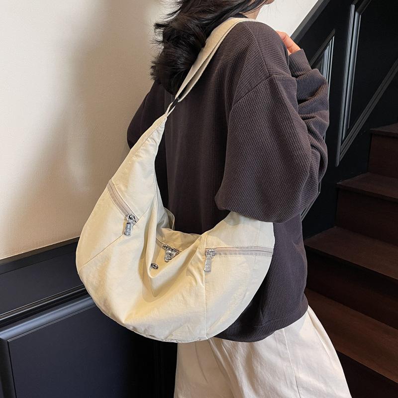 Сумка-хобо женская большой вместимости на плечо/через плечо, легкая спортивная сумка