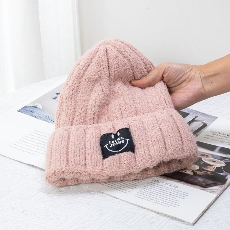 Winter Hat for Women with Plush Insulation Soft Versatile Showing Off Face Small Knit Yarn Hat