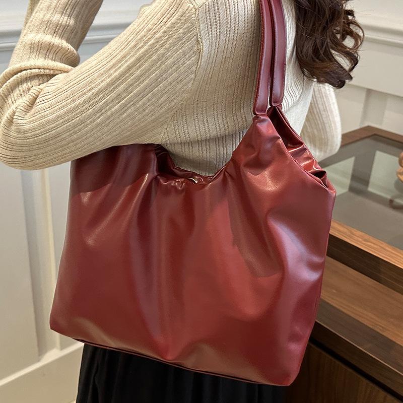 Большая вместительная сумка-тоут Cloud для женщин на осень и зиму, новая сумка через плечо Niche Design для женщин