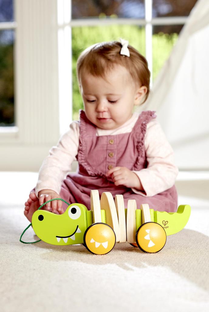 Hape Walking Crocodile E0348