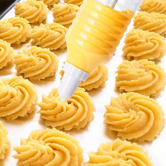 1 Set Dessert Decorating Injector with 8 Piping Tips Cupcake Frosting Filling Cookies Puffs Making Cake Decorating Icing Tool Kit Baking Supplies