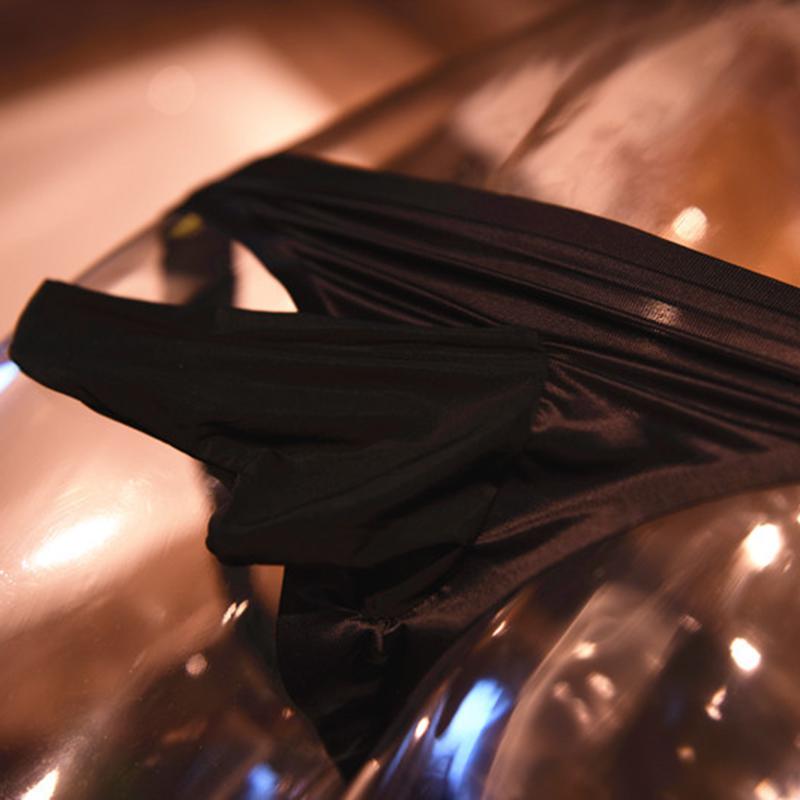 Мужские ультратонкие дышащие бесшовные эластичные трусы Sisy из ледяного шелка, сексуальные трусы