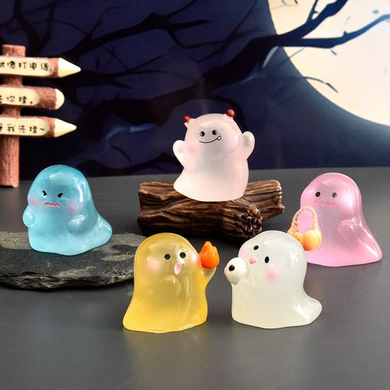 1/6/24/36Pcs Halloween Ghost Figurine Glow-in-the-dark Mini Cartoon Ghost Statue Luminous Miniature Ghost Ornament Desktop Decoration